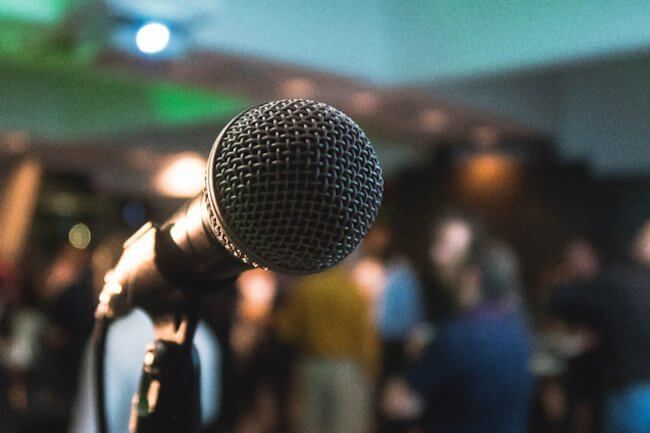 Public Speaking for Social Media Audience